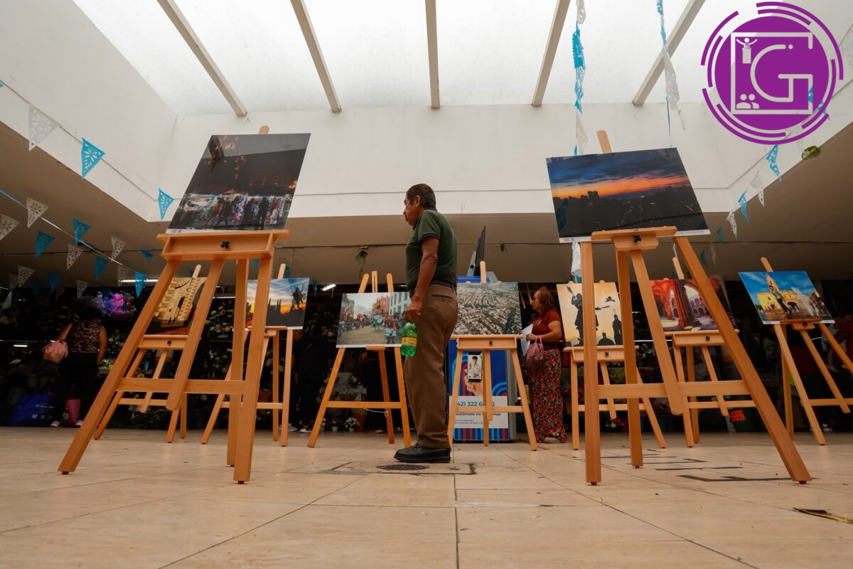 Lleva municipio exposición fotográfica a mercados y tianguis