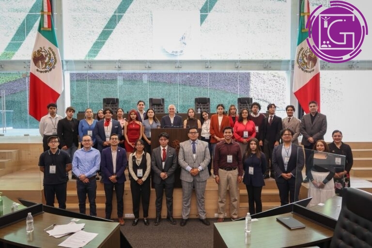 Impulsan talento de jóvenes queretanos con Concurso Estatal de Oratoria “Juan Escutia 2026”