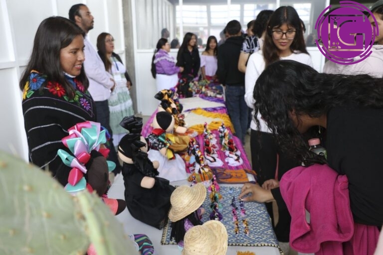 Conmemora UAQ Día Internacional de los Pueblos Indígenas en Amealco