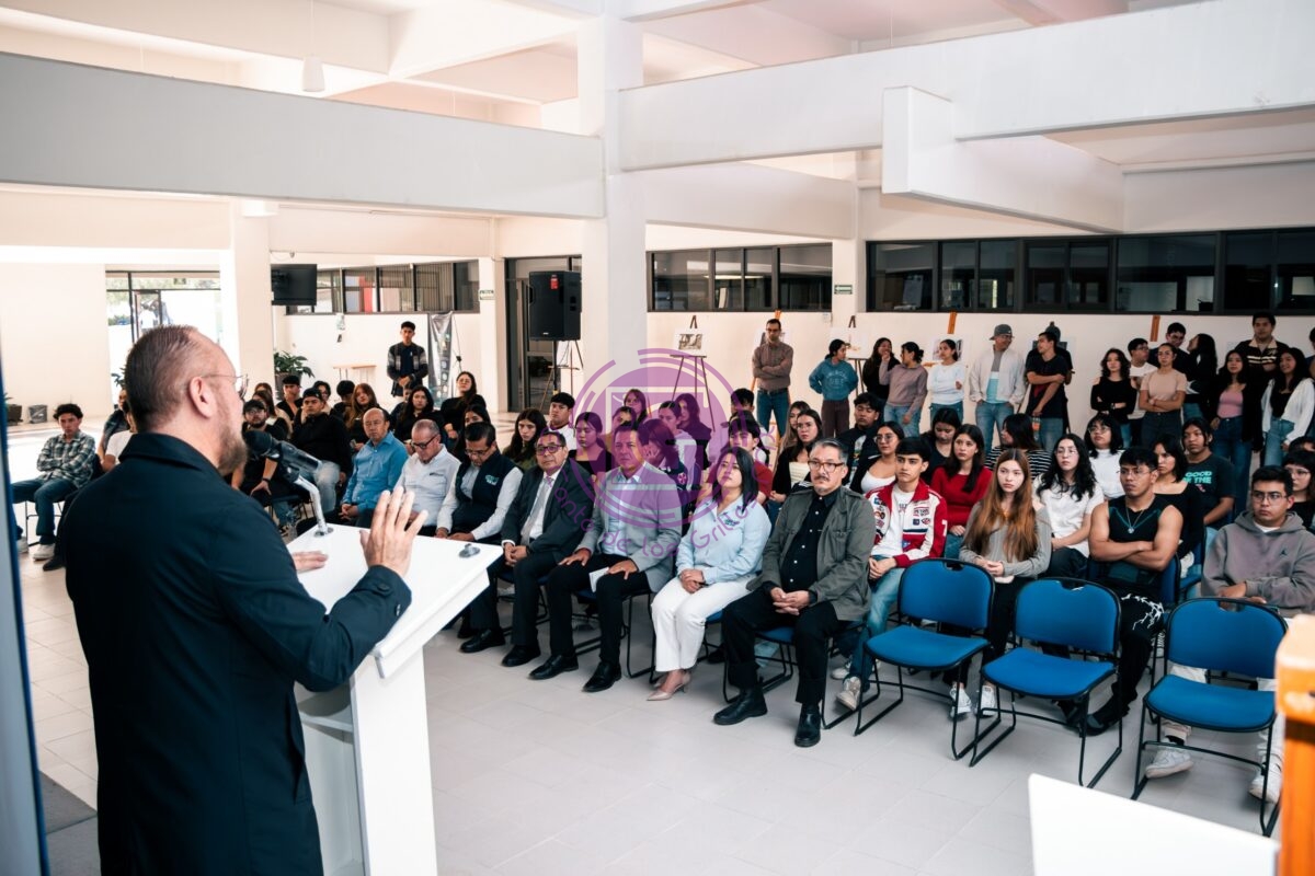 Abre UT San Juan sus puertas a la historia de SJR con exposición “La Ciudad”