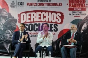 Encabezo Homero Barrera Foro Derechos Sociales: Latinoamérica y los retos de la Constitución local