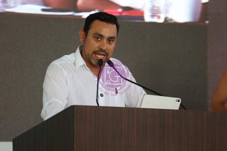 Sufre percance Homero Barrera y su equipo en Pinal de Amoles