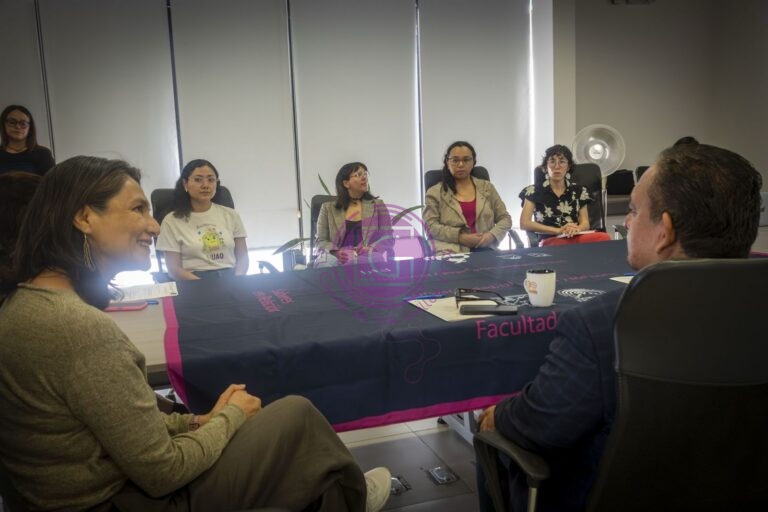 Fortalece UAQ promoción de la lectura con alianza entre BIUAQ y LEMI