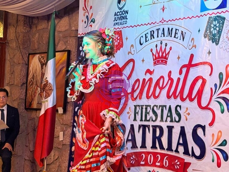 Liz Arciniega es coronada Señorita Fiestas Patrias 2026 en Amealco