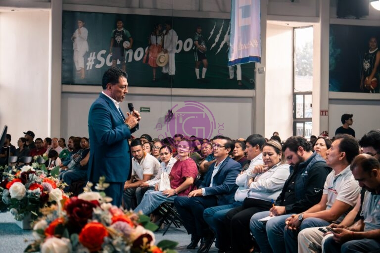 Fortalece UT San Juan comunicación con padres de familia