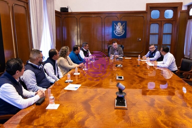 Refrenda Kuri apoyo a peregrinaciones queretanas al Tepeyac