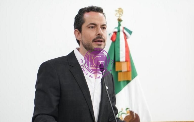 Pide Ospital que gobernador entregue personalmente su informe al Congreso