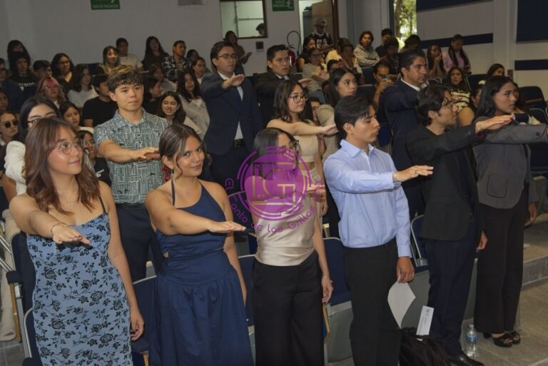 Toman protesta Consejo Estudiantil y Mesa Técnica Electoral de la FCPS UAQ