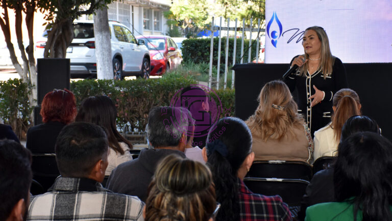 Arranca primera sesión del Consejo Técnico Escolar con 14 mil docentes