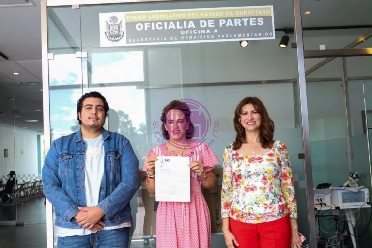 Propone Adriana Meza paridad de género en cargos directivos del Congreso de Querétaro