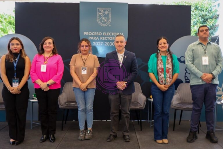 Presenta aspirantes a Rectoría UAQ propuestas en campus regionales
