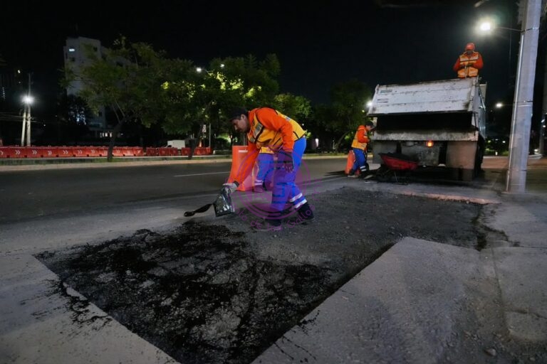 Atiende municipio más de 31 mil baches