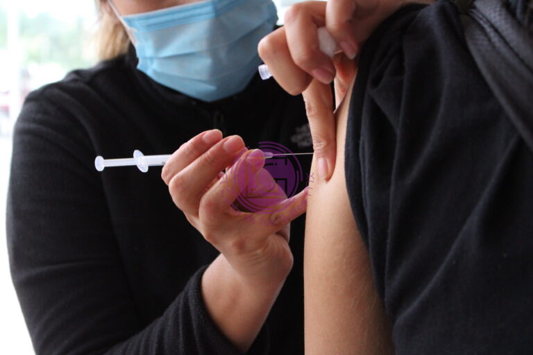 Aplicará IMSS Querétaro más de 400 mil vacunas contra influenza y Covid